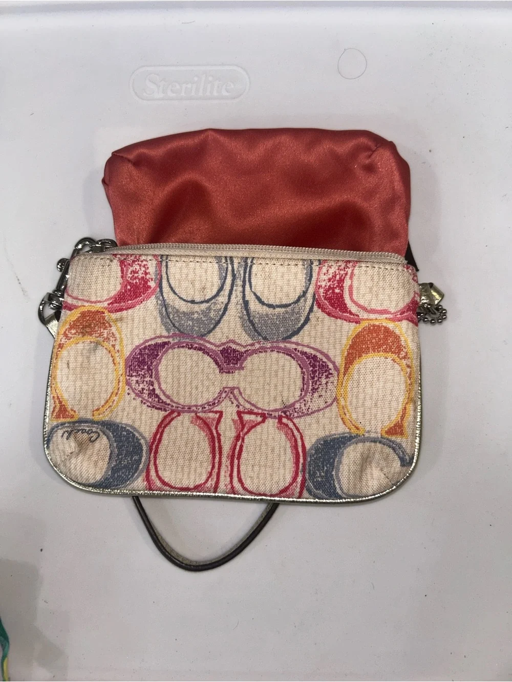 Coach Y2K Scribble Wristlet. EUC. Pink Hangtag.